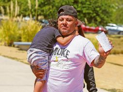 Las personas aprovecharon el primer día de venta de boletos para asegurar su ingreso a la próxima pelea del “Canelo” Álvarez. EL INFORMADOR/ A. Navarro