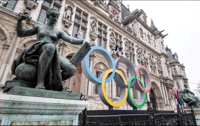 Los seleccionados tendrán un uniforme oficial y se les pagará una comida al día y el transporte hasta el lugar donde tienen que ejercer su función. AFP