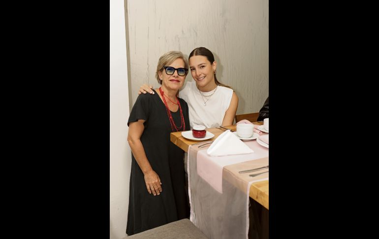 Rosy Aguilar y Ana Belén Zepeda. GENTE BIEN JALISCO/ Christian Pérez