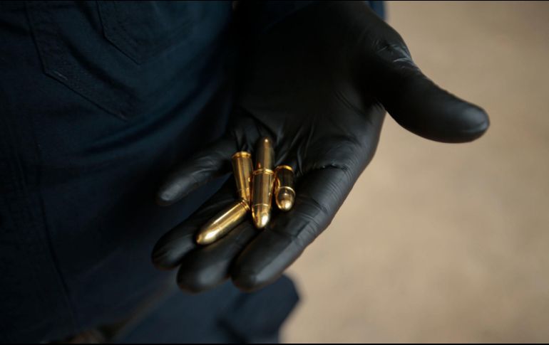 Las tiendas demandadas realizan ventas a prestanombres y a traficantes de armas, causando alteración al orden público, violando leyes estatales y federales. EL INFORMADOR/ARCHIVO