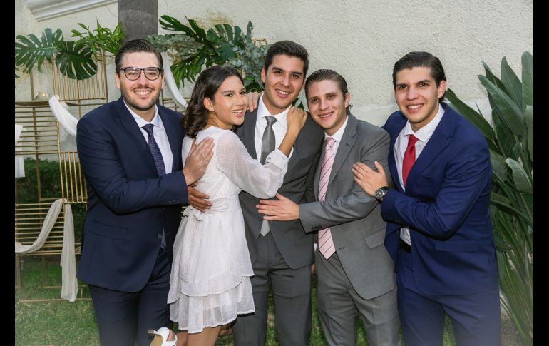 Mauricio García de la Vega, Fernanda García de la Vega, Rodrigo García de la Vega, Andrés García de la Vega y Diego García de la Vega. GENTE BIEN JALISCO/Jorge Soltero