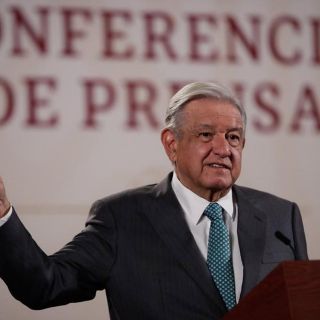“Falso” que cárteles dominen partes de México, responde López Obrador a Blinken