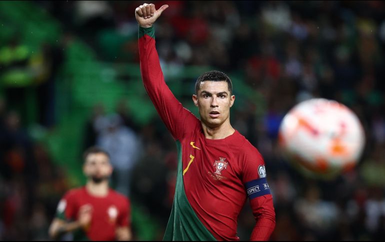 Cristiano Ronaldo anotó un doblete en la victoria de 4-0 de Portugal sobre Liechtenstein. EFE