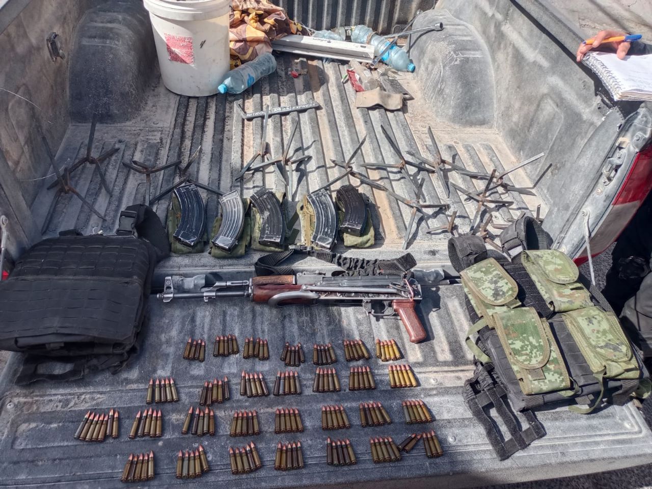 El enfrentamiento se dio entre policías estatales y civiles armados en el municipio de Encarnación de Díaz, Jalisco. ESPECIAL