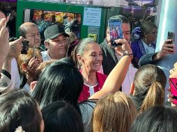 CLAUDIA SHEINBAUM. Las mariachis le cantaron a Claudia Sheinbaum 