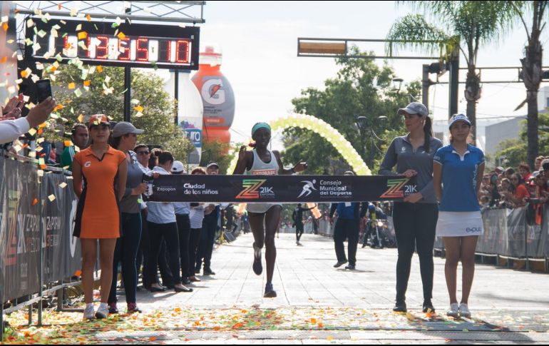 Se espera que participen seis mil corredores. EL INFORMADOR/Archivo