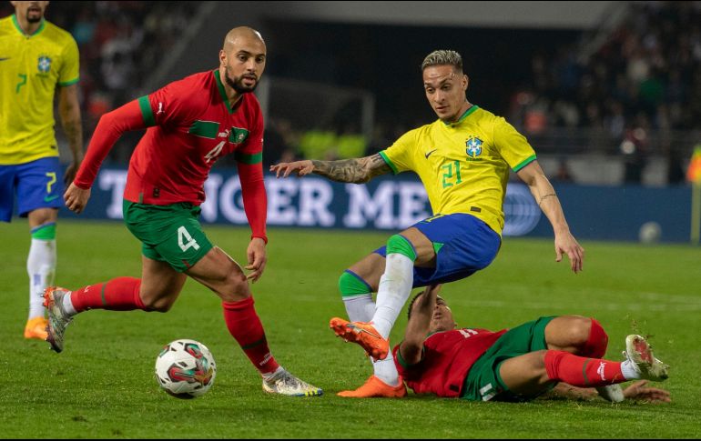 Marruecos ha encontrado la fórmula defensiva para superar a las mejores ofensivas. EFE/J. Morchidi