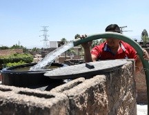 En la colonia Parques de Santa María en Tlaquepaque han tenido que pedir pipas por la falta de agua desde hace tres semanas. EL INFORMADOR/ CARLOS ZEPEDA