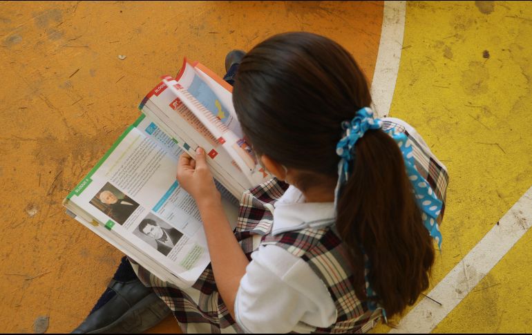 El trámite para las Becas Benito Juárez únicamente se realiza en línea. EL INFORMADOR / ARCHIVO