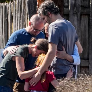 Debemos hacer más para no convertir nuestras escuelas en prisiones: Biden