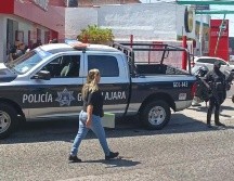 Un hombre le robó alrededor de 18 mil pesos a un cuentahabiente adentro de un banco en la colonia La Guadalupana, en Guadalajara. ESPECIAL