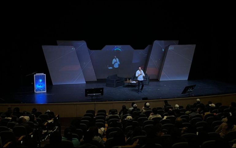 El Congreso Jóvenes NEXT es un espacio de educación y cuestionamiento para jóvenes en edades de preparatoria e inicios de la universidad. EL INFORMADOR / P. Mendoza