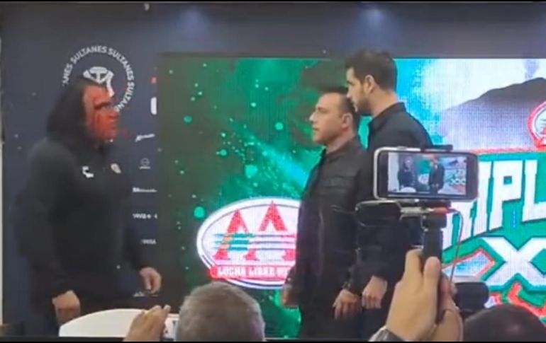 Adrián Marcelo se subirá al ring para enfrentar el luchador. ESPECIAL