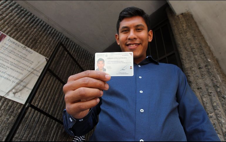 La cédula profesional tenía que renovarse periódicamente, pero se pretende que ya sea permanente el trámite. EL INFORMADOR/ ARCHIVO