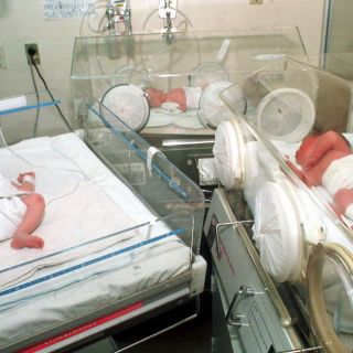 Trillizas rompen récord Guinness como las bebés más prematuras