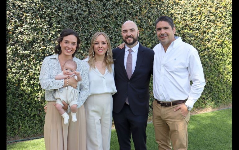 Alejandra Casulleras, Bosco, Jimena González, Juan Carlos Curiel y Enrique González. GENTE BIEN JALISCO/Christian Pérez