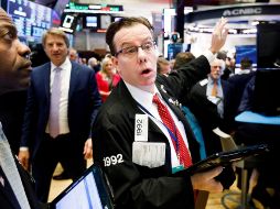 Este viernes, el mercado se vio ayudado por el índice de gasto de consumo personal, un indicador de la inflación muy seguido por la Reserva Federal. EFE/ARCHIVO