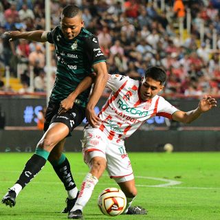 Necaxa y Santos empatan en el arranque de la jornada 13