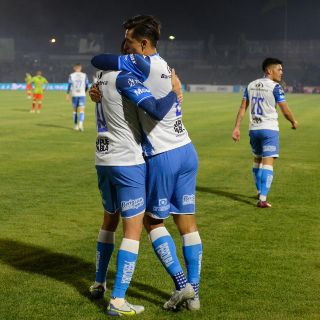 El Puebla vence al Juárez y se afianza en la zona de repesca