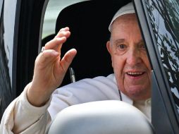 El Papa Francisco fue dado de alta del hospital Gemelli en Roma, en el cual se encontraba convaleciente desde el día miércoles. AFP