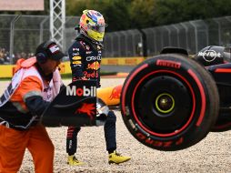 Sergio Pérez no tuvo la mejor de las clasificaciones el día viernes. EFE/James Rosss