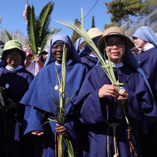 Las mejores frases para compartir en WhatsApp por el Domingo de Ramos