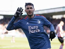 Santiago Giménez hizo un golazo de ensueño con el Feyenoord. EFE/P. Stam