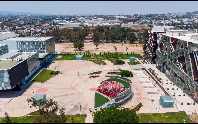 El Centro Cultural Universitario, en este espacio se encuentran teatros, una biblioteca, cines y un foro al aire libre. CORTESÍA