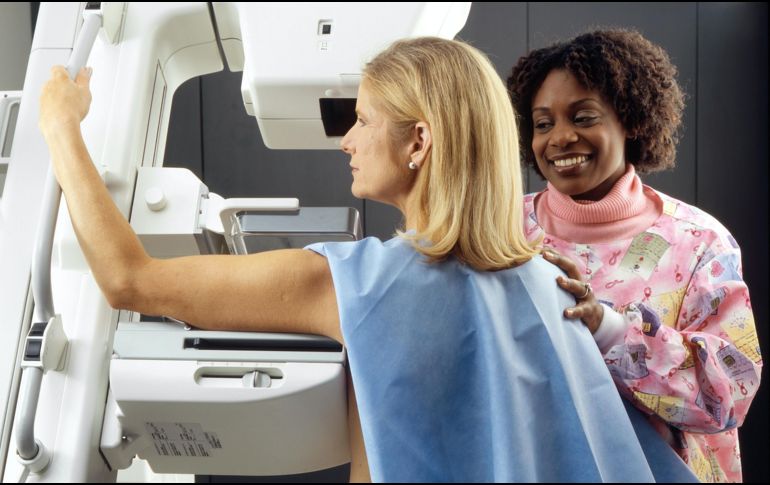 La mamografía es uno de los estudios clave para la detección del cáncer de mama. ESPECIAL/UNSPLASH/Instituto Nacional del Cáncer de EU