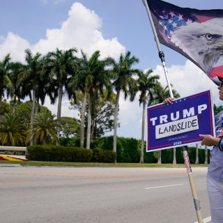 Donald Trump viaja a Nueva York para su cita con la justicia