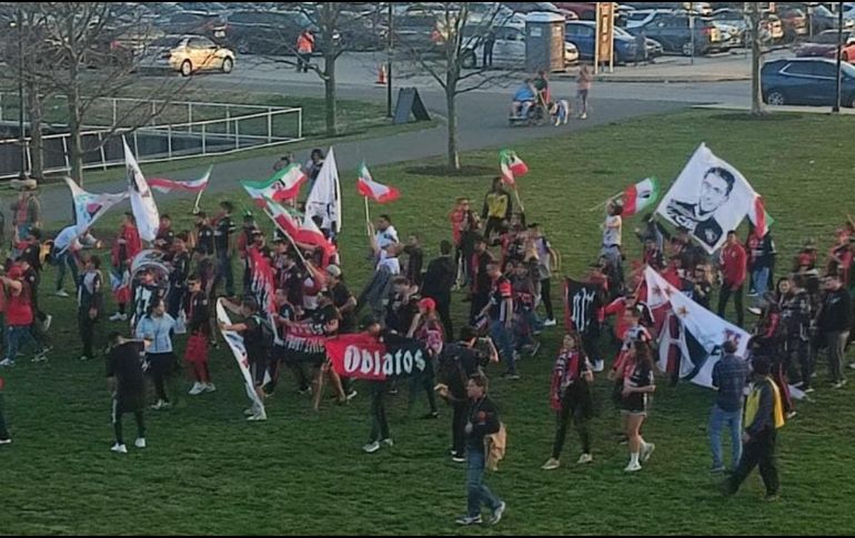 Fieles a su estilo, la afición de Atlas no abandonó a su equipo. ESPECIAL/Atlas FC