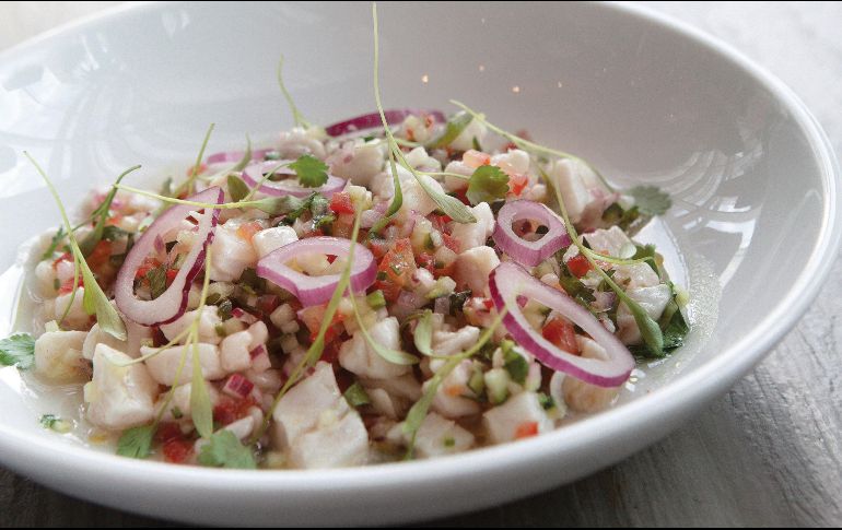 Para la elaboración de ceviche y aguachile usando sólo jugo de limón se recomienda comprar los mariscos en lugares de confianza. SUN / ARCHIVO