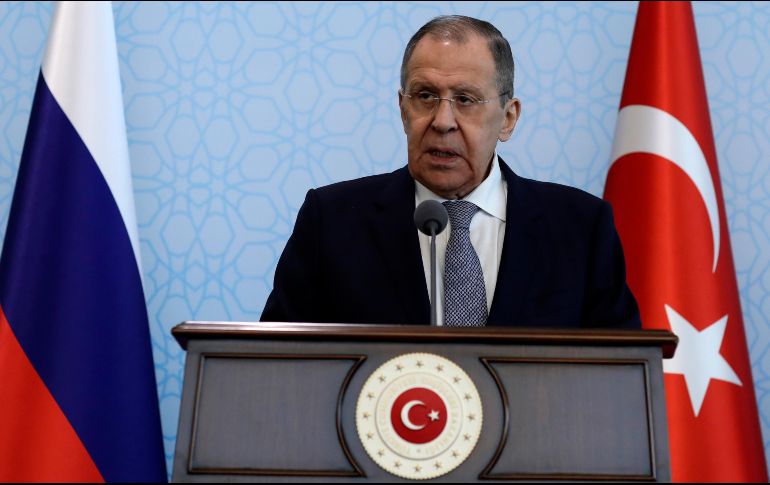 Serguéi Lavrov visitó Turquía, donde conversó sobre la guerra en Ucrania y el acuerdo sobre exportación de cereales. AP/B. Ozbilici