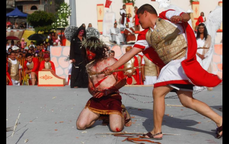 El Viernes Santo conmemora la Pasión y Muerte de Jesús en la cruz, en cuestión teológica es la intersección por la salvación universal. EL INFORMADOR / C. Zepeda