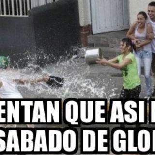 Con memes celebran el Sábado de Gloria, cuereada y cubetazos