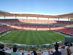 Espectacular lució el estadio rojiblanco este sábado. EL INFORMADOR/J.Robles