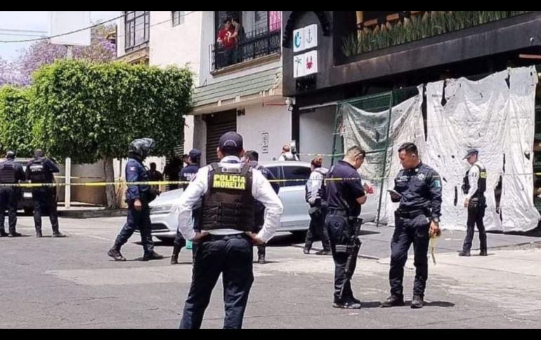 Una de las víctimas murió en el restaurante. SUN