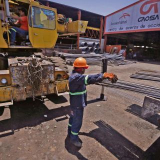 La Concamin y la CMIC critican iniciativa de AMLO que cancela contratos sin indemnizar