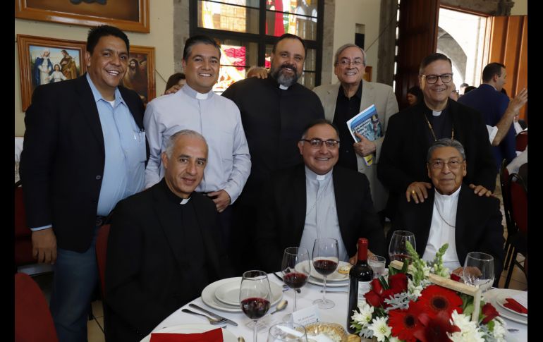Carlos Alberto Rodríguez, Carlos Diaz, Carlos Alberto Yáñez Álvarez, Salvador López Rojas, Manuel González Villaseñor, Eduardo Martínez, Héctor López y Juan Humberto Gutiérrez Valencia. GENTE BIEN JALISCO/Claudio Jimeno