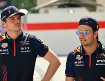 Max Verstappen y Checo Pérez juntos. AFP