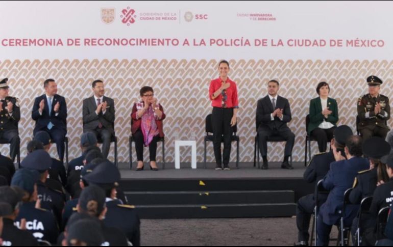 La Jefa de Gobierno de la CDMX no dejó pasar la oportunidad de agradecer a los uniformados por su gran labor. CORTESÍA