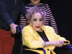 El regreso a casa deberá esperar un poco más para la actriz Silvia Pinal, ya que su médico tratante ha decidido que quedarse unas horas más en el hospital son necesarias para no correr ningún riesgo al darla de alta. SUN / ARCHIVO