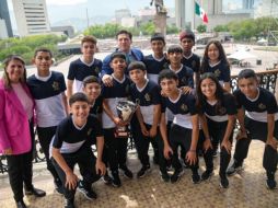 El respaldo que tuvieron los niños por parte del empresario Bremer, el gobierno del estado de Nuevo León y otras empresas nacionales fue crucial ya que son jóvenes que vienen de colonias de populares. TWITTER / @samuel_garcias