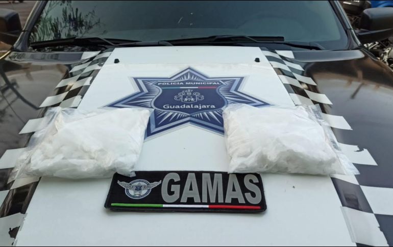 Cerca de dos kilos de presunto cristal fueron encautados. CORTESÍA/ Policía de Guadalajara