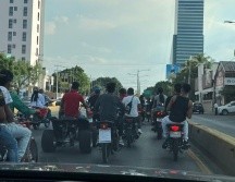 Los motoclistas circularon por avenidas de la ciudad y la mayoría sin equipo de seguridad. ESPECIAL
