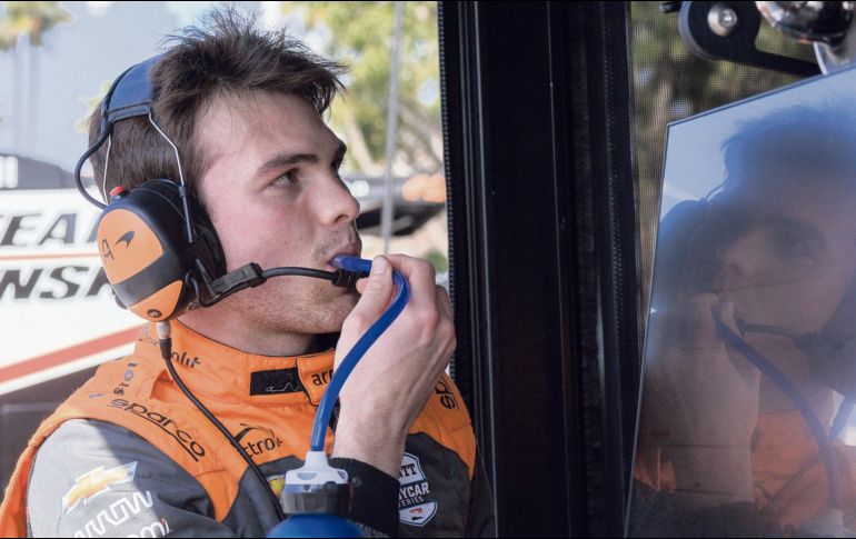 Patricio O’Ward terminó decimoséptimo en Long Beach y ahora es segundo. EFE