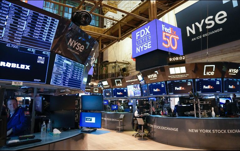 El índice compuesto del mercado Nasdaq, en el que cotizan las principales tecnológicas, subió un 0.28% hasta 12 mil 157.72 enteros. AP / S. Wenig