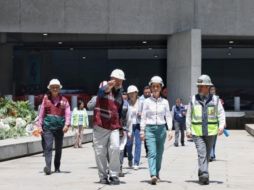 Claudia Sheinbaum recorrió la obra en el AICM. ESPECIAL