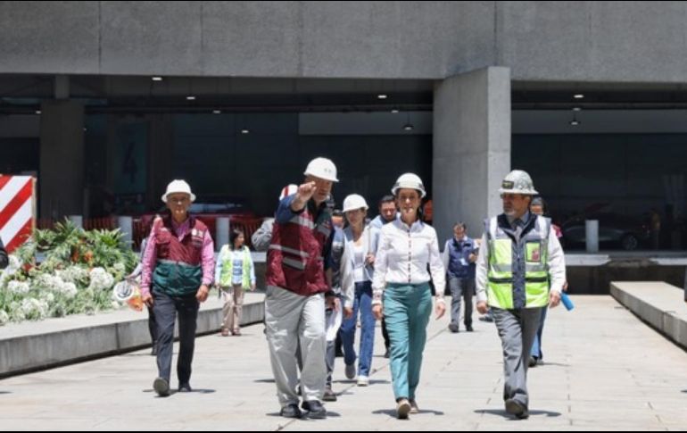 Claudia Sheinbaum recorrió la obra en el AICM. ESPECIAL
