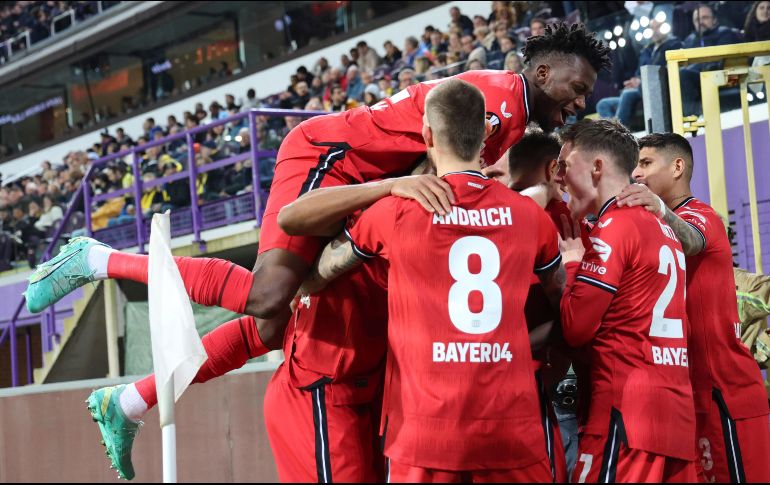 Xabi logró una gran victoria ante el Schalke 04, no obstante, en las siguientes tres jornadas de la Bundesliga se llevaría 3 derrotas, pero a pesar de eso, el club le tuvo confianza y dejó que continuara su proceso al mando del club. AP / ARCHIVO